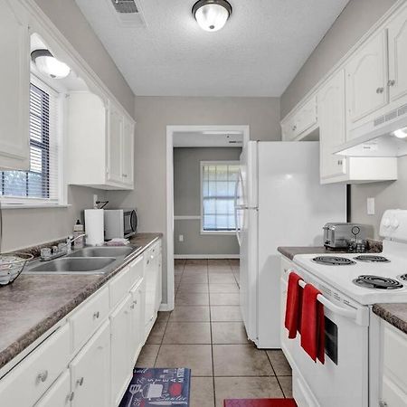 Glamorous 3Br 2Ba House W/ Large Fenced Backyard Memphis Exterior photo