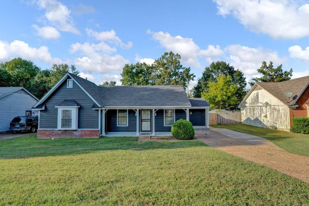 Glamorous 3Br 2Ba House W/ Large Fenced Backyard Memphis Exterior photo
